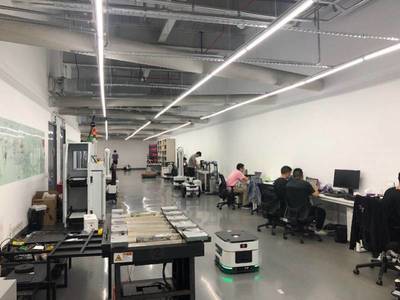 走進(jìn)華強(qiáng)北 探秘“中國(guó)電子第一街”的創(chuàng)客生態(tài)與科技人文交響